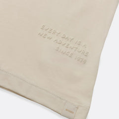 Camiseta Adventure Beige