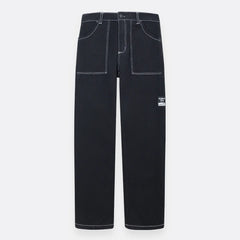 Jean Recto Con Costuras En Contraste