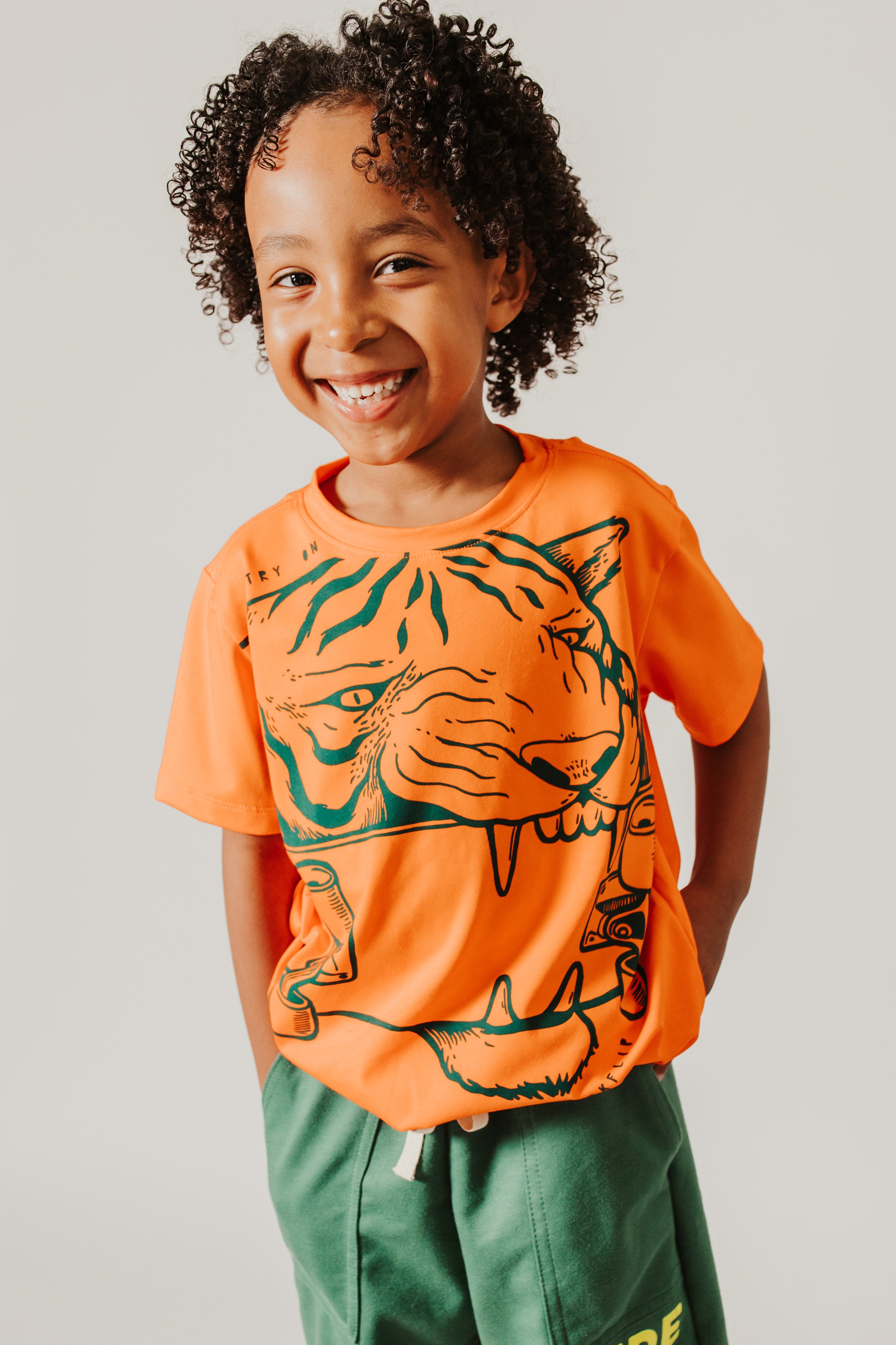 Camiseta Naranja Skate Tigre